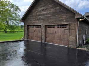 Fratex wooden garage door and exterior